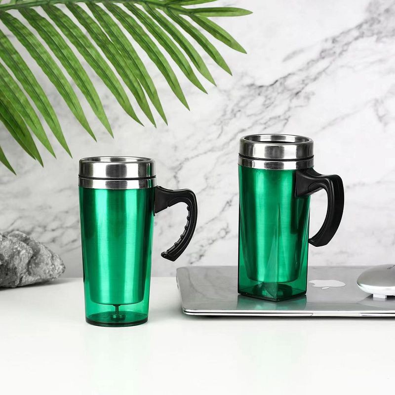 ハンドルと蓋付きプラスチックトラベルマグ