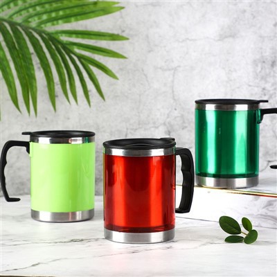 再利用可能なプラスチック製アイスコーヒーカップ